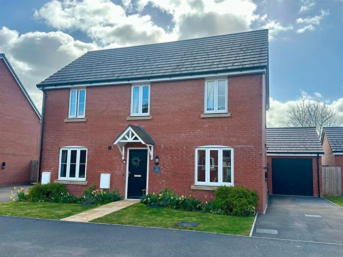 4 Bedroom Detached House For Sale In Hebridean Gardens, Kingstone, Hereford, HR2