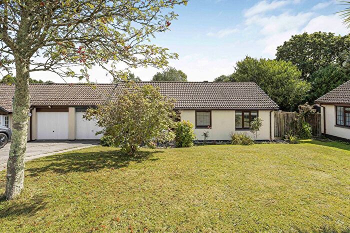 3 Bedroom Detached Bungalow For Sale In Leap Park, Threemilestone, TR3