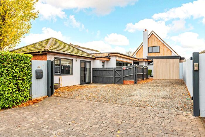 4 Bedroom Detached House For Sale In York Road, Wollaston, Northamptonshire, NN29