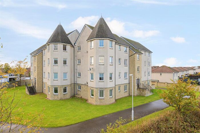 2 Bedroom Flat For Sale In H Caledonia Court, Rosyth, KY11