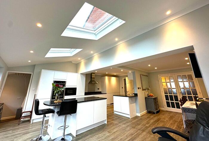 4 Bedroom Detached House For Sale In Bunn Road, Exmouth, EX8