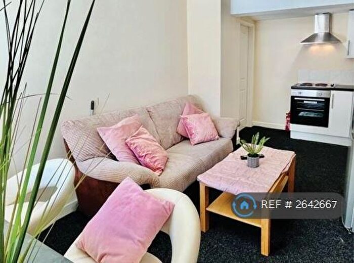 2 Bedroom Flat To Rent In Glossop Road, Sheffield, S10