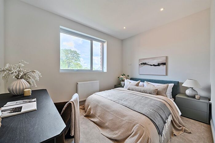 3 Bedroom Terraced House For Sale In Burlington Place, East Barnet Village, London, EN4