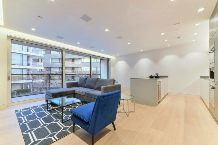 2 Bedroom Flat To Rent In Tudor House, One Tower Bridge, London, SE1