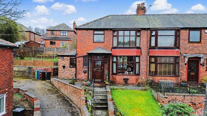 3 Bedroom Semi Detached House For Sale In Wordsworth Gardens, Prestwich, M25