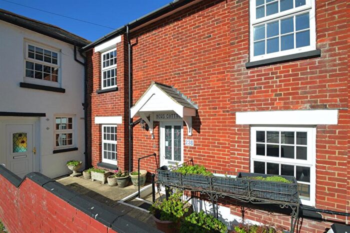 4 Bedroom Terraced House For Sale In Charming Character Home * Shanklin, PO37
