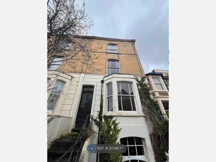 1 Bedroom Flat To Rent In Richmond Road, Montpelier, Bristol, BS6