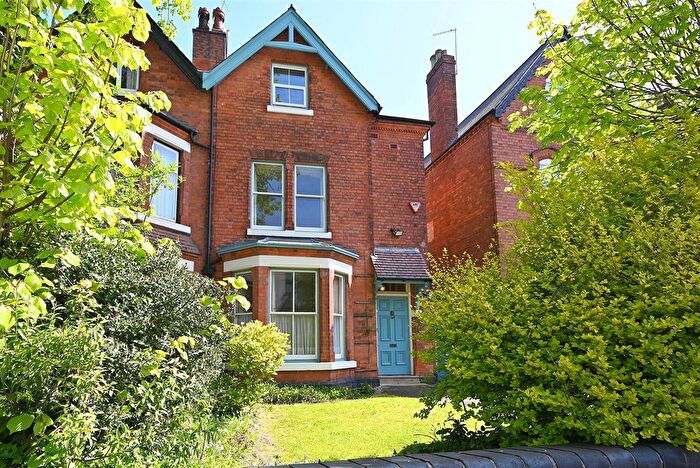 4 Bedroom Semi Detached House For Sale In Clarendon Road, Edgbaston, Birmingham, B16