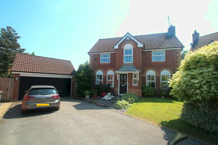 4 Bedroom Property To Rent In St. Georges Avenue, Harrogate, North Yorkshire, Uk, HG2