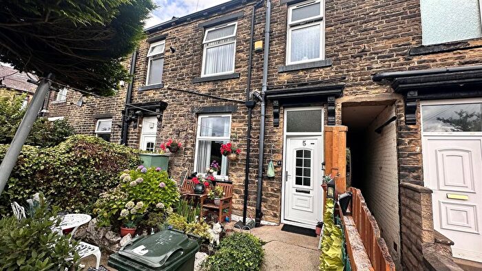2 Bedroom Cottage For Sale In Higher Intake Road, Killinghall Road, Bradford, BD2