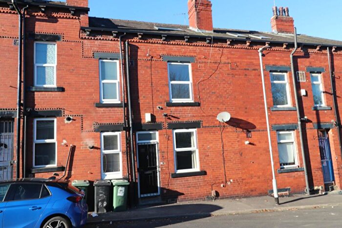 2 Bedroom Terraced House To Rent In Oban Street, Leeds, West Yorkshire, LS12