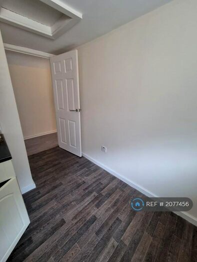 1 Bedroom Flat To Rent In Spalding Road, Gosberton, Spalding, PE11