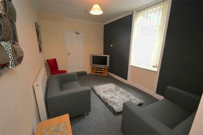 5 Bedroom Terraced House To Rent In Roker Avenue Student House, Nr St Peters Campus, Sunderland, Tyne And Wear, SR6
