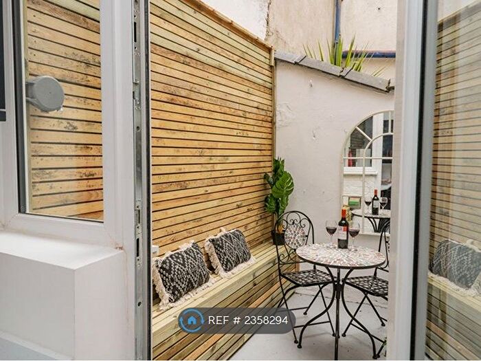 3 Bedroom Terraced House To Rent In St. Marys Walk, Scarborough, YO11