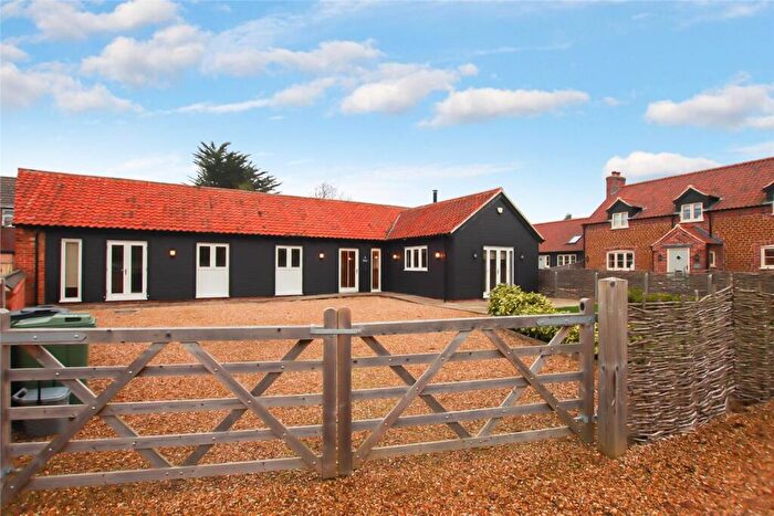3 Bedroom Barn Conversion To Rent In Chapel Road, Pott Row, PE32