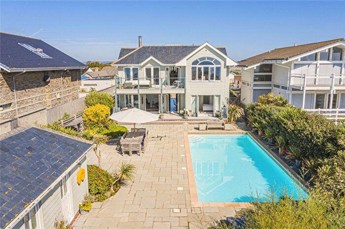 5 Bedroom Detached House For Sale In East Bracklesham Drive, Bracklesham Bay, Chichester, West Sussex, PO20