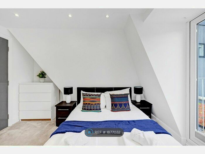 1 Bedroom Flat To Rent In Broadway Market, London, E8