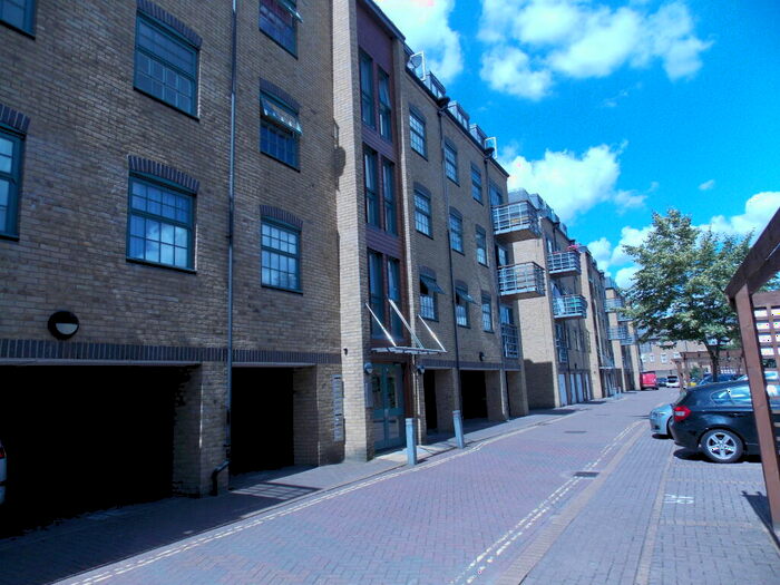 2 Bedroom Apartment To Rent In Hewetts Quay Abbey Lane Barking, IG11