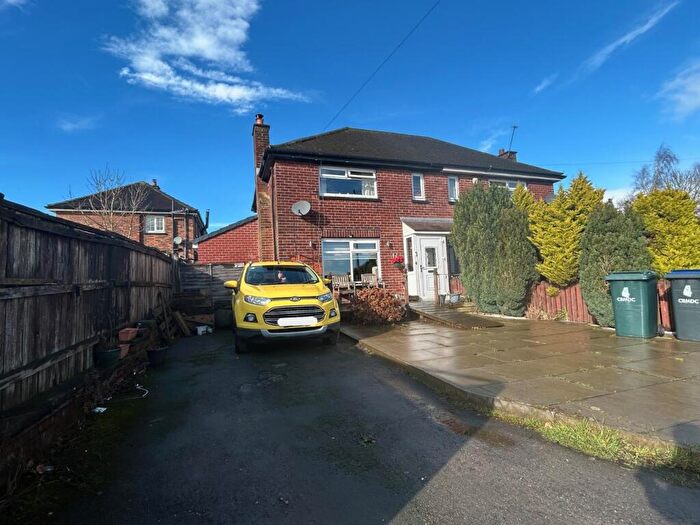 3 Bedroom Semi Detached House For Sale In Leavington Close, Woodside, Bradford, BD6