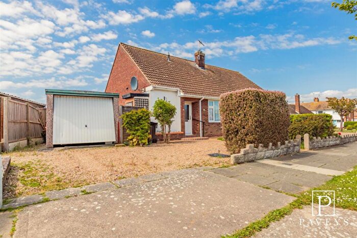 2 Bedroom Semi-Detached Bungalow For Sale In Newport Way, Frinton-On-Sea, CO13