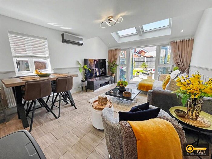 3 Bedroom Semi-Detached House For Sale In Ribbon Avenue, Ansley, Nuneaton, CV10