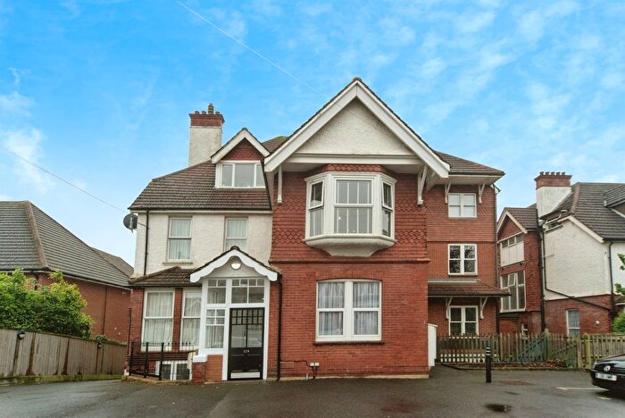 1 Bedroom Flat For Sale In Dorset Road, Bexhill-On-Sea, TN40