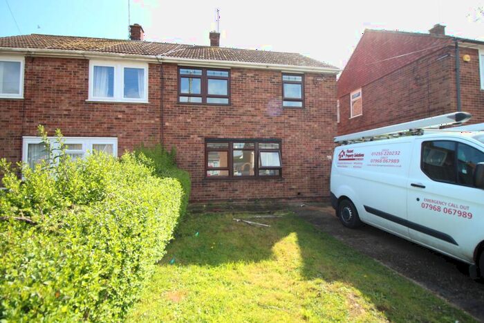 3 Bedroom Semi-Detached House To Rent In Halstead Road, Kirby-le-Soken, Frinton-on-Sea, CO13