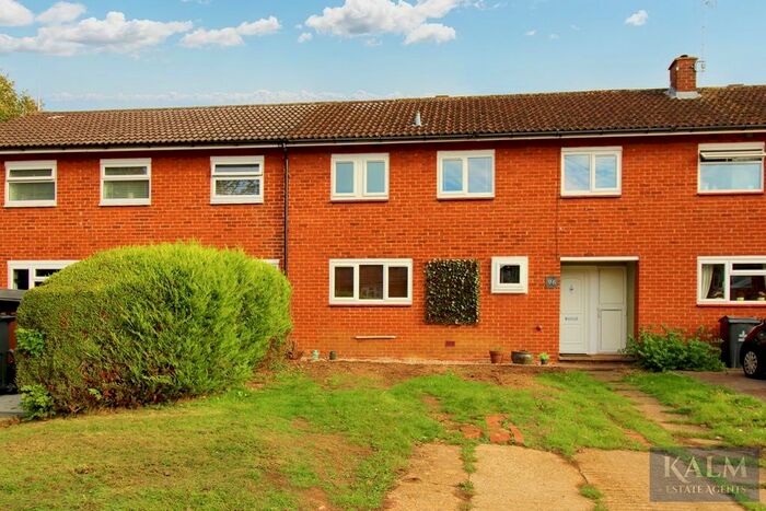 3 Bedroom Terraced House To Rent In Broad Oak Way, Stevenage, SG2