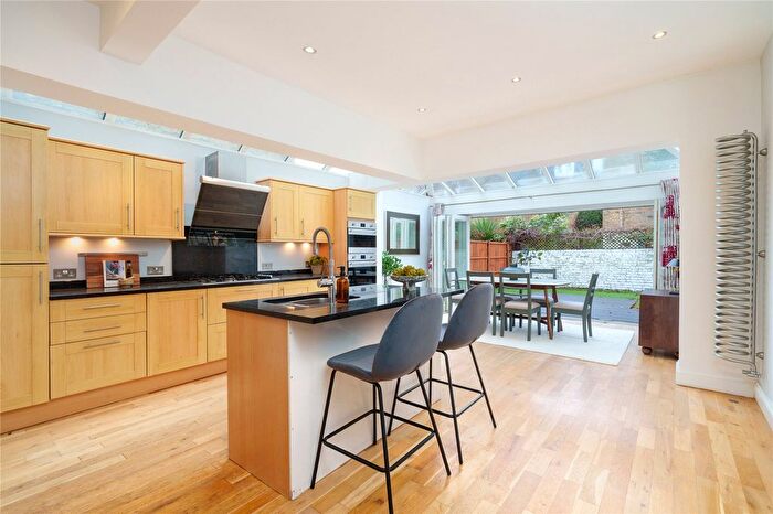 5 Bedroom Terraced House To Rent In Bangalore Street, Putney, London, SW15