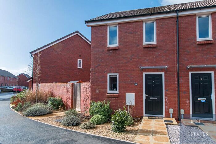 2 Bedroom End Of Terrace House For Sale In Orchard Way, Exeter, EX5