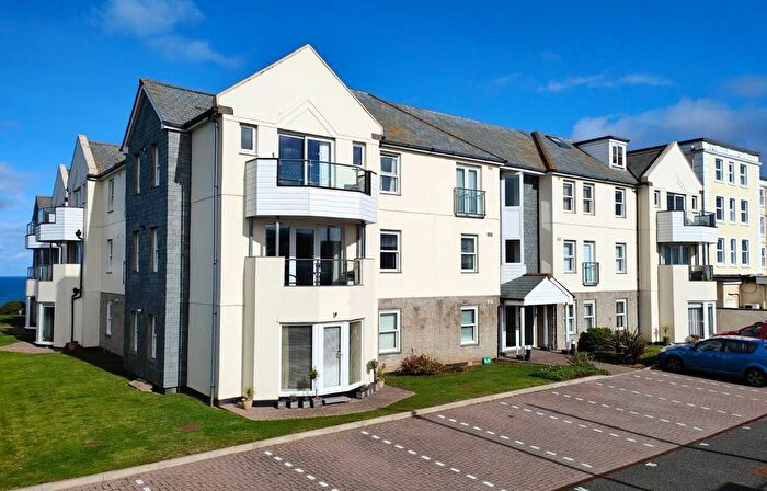 3 Bedroom Flat For Sale In Spinnakers, Pentire Avenue, TR7