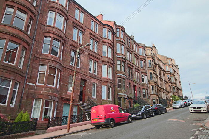 2 Bedroom Flat To Rent In Gardner Street, Partick, G11