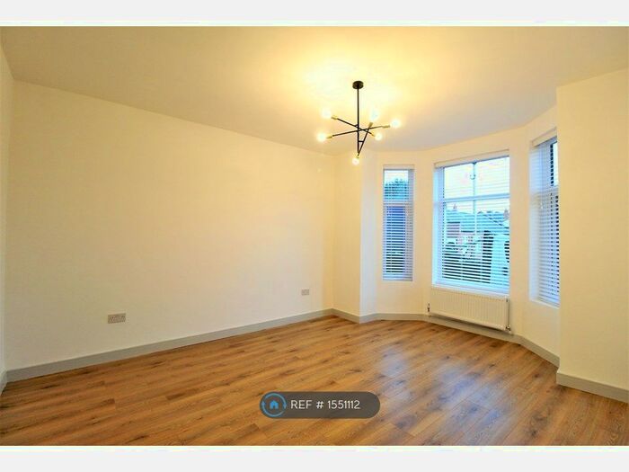 3 Bedroom Terraced House To Rent In Station Road, Swinton, Manchester, M27