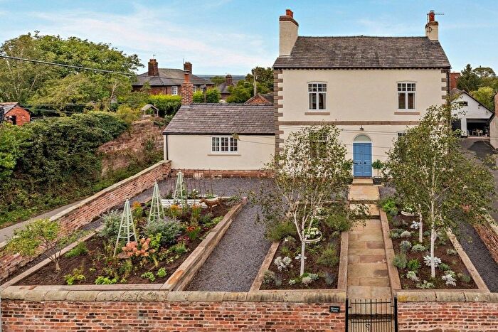 4 Bedroom Detached House For Sale In Dunham-On-The-Hill, Frodsham, Cheshire, WA6