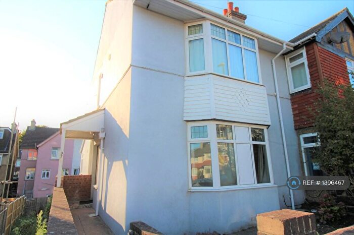5 Bedroom Semi-Detached House To Rent In Roedale Road, Brighton, BN1