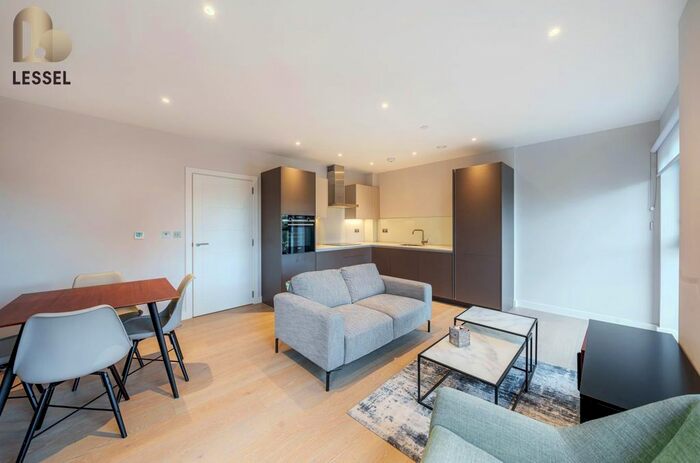1 Bedroom Flat To Rent In Boulevard Apartment, Ufford Street, London, SE1