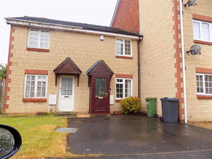2 Bedroom Terraced House To Rent In Collett Close, Hanham, BS15