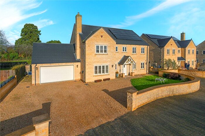 5 Bedroom Detached House For Sale In Hunters Court, Quarrington, Sleaford, Lincolnshire, NG34