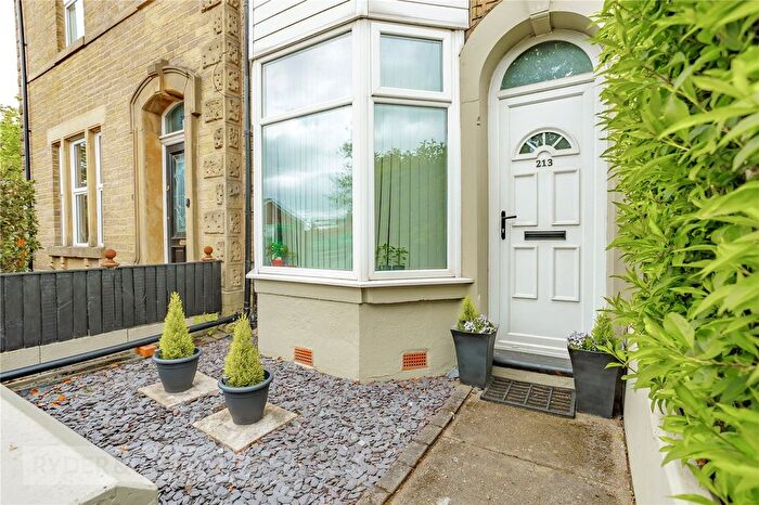 3 Bedroom Terraced House For Sale In Huddersfield Road, Copley, Stalybridge, Greater Manchester, SK15