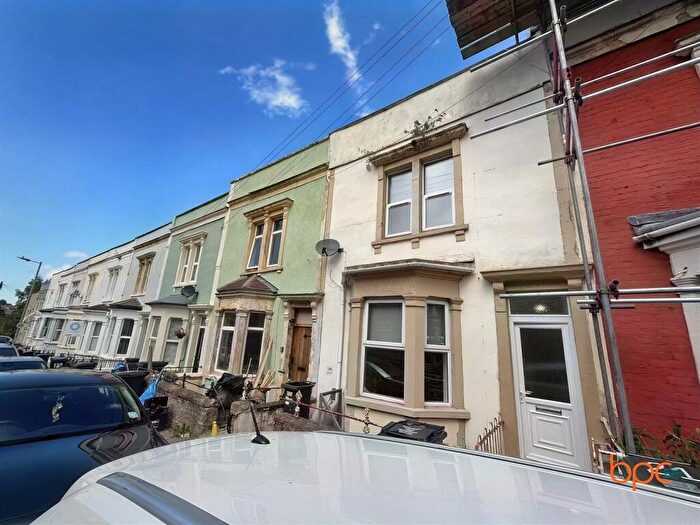 2 Bedroom Maisonette To Rent In B Fraser Street, Windmill Hill, BS3
