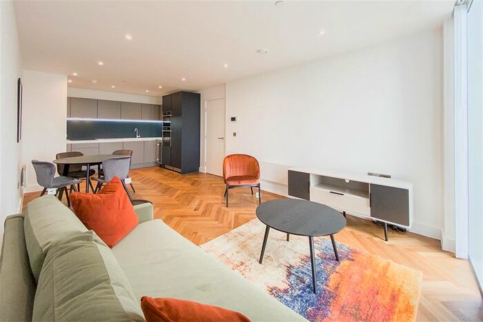 2 Bedroom Flat For Sale In East Tower, Owen Street, M15