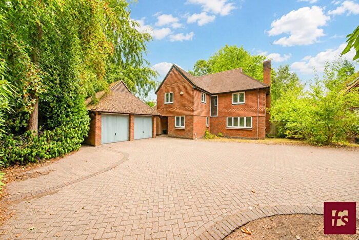 5 Bedroom Detached House For Sale In Mulberry House, Lower Wokingham Road, Crowthorne, RG45