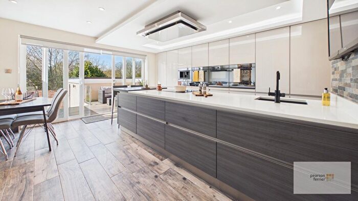 3 Bedroom Semi Detached House For Sale In How Lea Drive, Bury, BL9