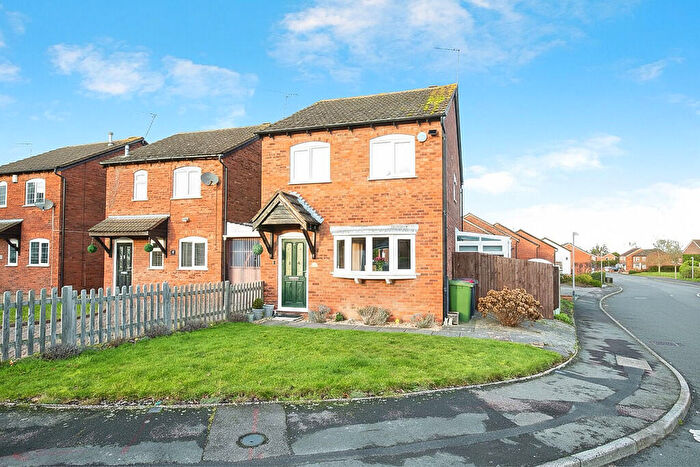 3 Bedroom Detached House For Sale In Ensor Drive, Polesworth, B78