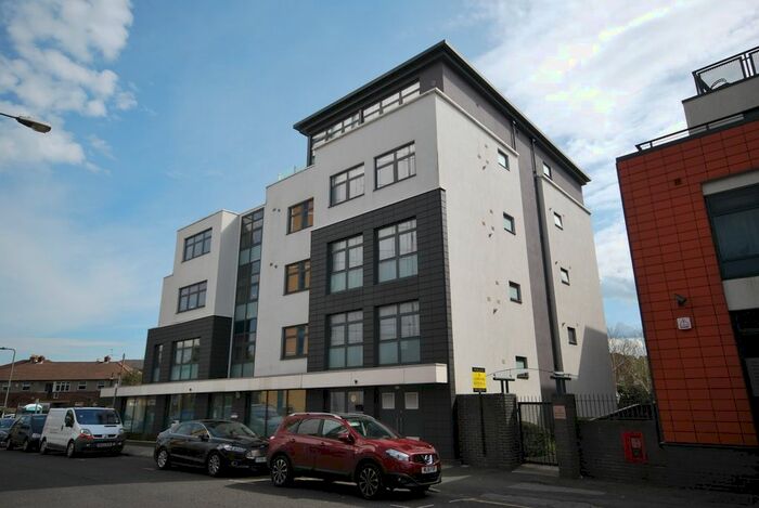 1 Bedroom Flat To Rent In Sherman Road, Bromley, BR1