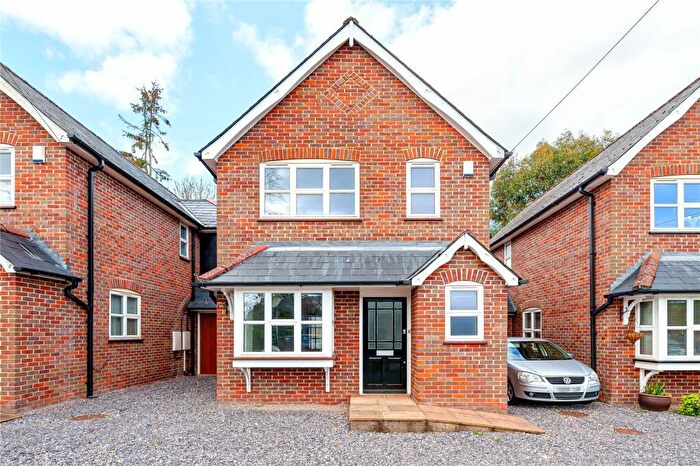 3 Bedroom Detached House To Rent In Altwood Road, Maidenhead, Berkshire, SL6