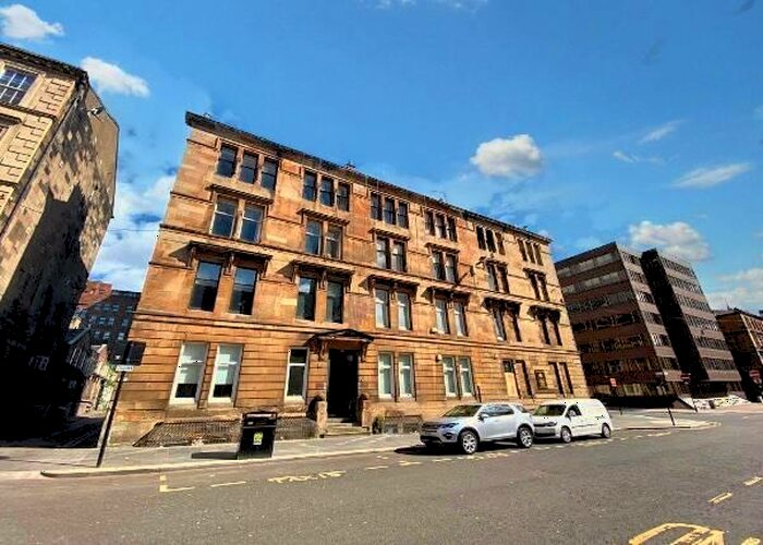 5 Bedroom Flat To Rent In Hmo Holland Street Glasgow, G2