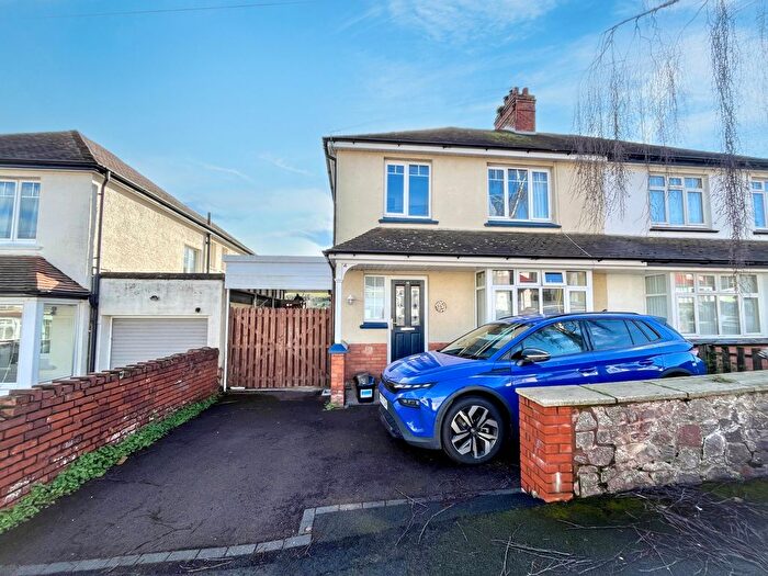 4 Bedroom Semi Detached House To Rent In Poundfield Road, Minehead, TA24
