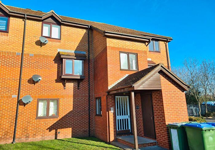 1 Bedroom Flat For Sale In Brunel Road, Southampton, SO15