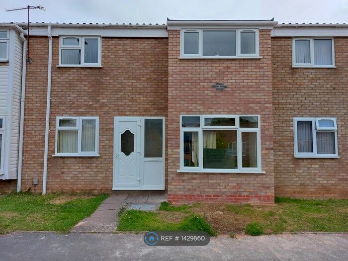 3 Bedroom Terraced House To Rent In Gainsborough Drive, Leamington Spa, CV31